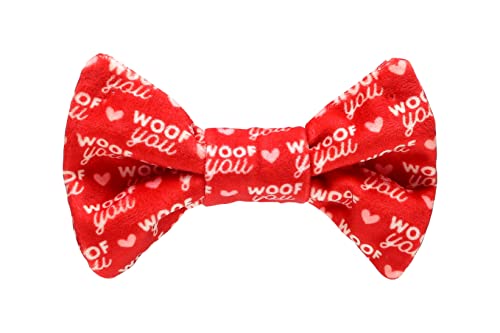 Pearhead Valentines Day Pet Bow Tie, Slide On Dog Apparel Accessories, Holiday Dog and Cat Apparel, Red Woof You Hearts Bowtie, XS/S Pearhead Valentines Day Pet Bow Tie, Slide On Dog Apparel Accessories, Holiday Dog and Cat Apparel, Red Woof You Hearts Bowtie, XS/S von Pearhead