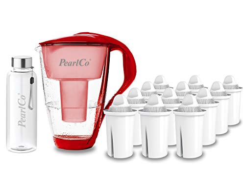 PearlCo - Glas-Wasserfilter (rot) mit 12 Universal classic Filterkartuschen + 1 Trinkflasche aus Glas von PearlCo