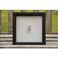 Personalisiertes Seeglas Hochzeitsgeschenk Kieselstein Kunst Hochzeit Gerahmt Bild Dekor Meer Glas Braut Und Bräutigam Stein Wandkunst von PebbleBebbleArt