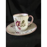 Vintage Demitasse Expresso Floral Tasse Untertasse Pic Japan von PeddlerFolks