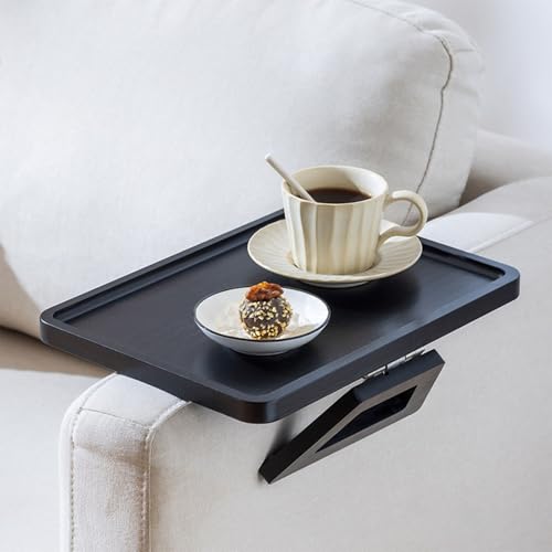 Sofatablett-Armlehne zum Anklipsen mit Rutschfestem Gummi und Stabilen Beinen,Großes Tablett für Getränke,Snacks und Den Täglichen Bedarf–Stilvolles und Praktisches Wohnzimmer-Accessoire (Schwarz) von Peiaw