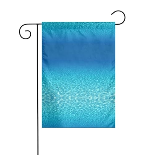 Gartenflaggen für draußen mit ruhiger Unterwasserlandschaft – kleine Rasenflagge, eine unverzichtbare Frühlingsgartenflagge für jeden Rasen oder Hinterhof. von Peiyeety