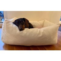 Hundebett - Personalisierbar | Polarfleece Und Breitcord Hundekissen, Hundebett, Hundehöhle, Hundedecke von PennyAndStitch04