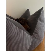 Kronenkissen Hund - Personalisierbar | Polarfleece Und Breitcord. Hundekissen, Hundebett, Hundekorb, Sternenkissen von PennyAndStitch04