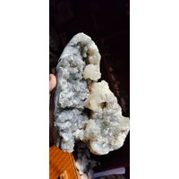 4, 3 Kg Großes Stück Chalcedon Mit Apophyllit - Und Stilbitkristallen von PentagonitA