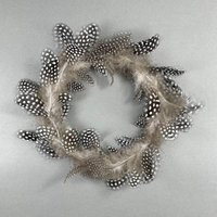 Kranz Mit Federn Federkranz Dekokranz Klein Perlhuhnfedern Ostern Dekoration Frühling Kranz Mit Federn Federkranz Dekokranz Klein Perlhuhnfedern Ostern Dekoration Frühling von PepinoTheWayofLiving