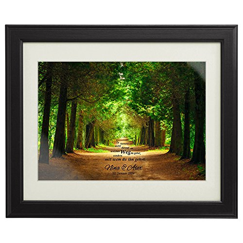 Gemeinsamer Weg – Frühling – Personalisiert mit Namen und Datum – Druck im Bilderrahmen – Geschenke zur Hochzeit für Paare – Geschenk-Idee für Freund oder Freundin – mittel: 35 x 45 cm von Personal Arts