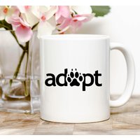 Adoptieren Sie Einen Hund-Becher von Personalizeitpaws
