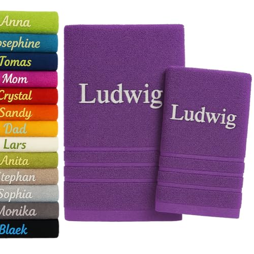 2er Pack Personalisiertes Handtuch und Badetuch mit Namen 2er Pack Schön gestickter Name Handbadetuch 100% Baumwollhandtuch 50 x 100 cm + 140 x 70 cm Personalized Custom Towel with Name (Lila) von Pet-Jos