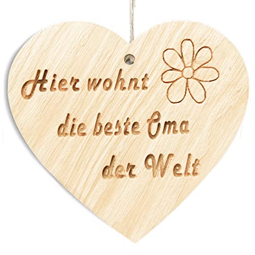 Familie Herz Hier wohnt die beste Oma der Welt. Schild Dekoschild Herzschild Holzherz Holzschild 10 x 10cm Geschenk für die Familie Spruch Geschenk Holz Geschenk Ein Geschenk für die Familie von Pet-Jos