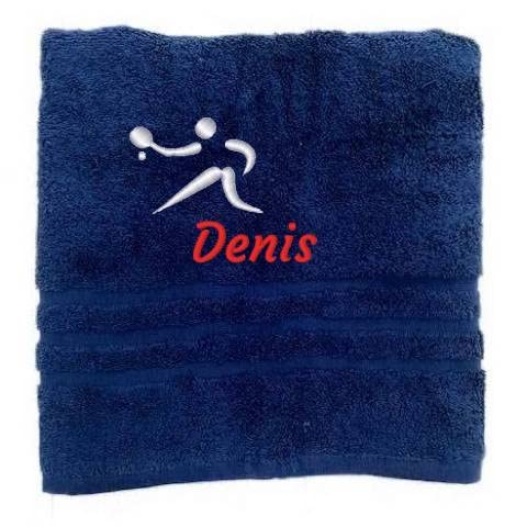 Personalisiertes Handtuch mit Namen Schön gestickter Sport Name Handbadetuch 100% Baumwollhandtuch Sportliche Motive Personalized Custom Towel with Name (140 x 70 cm, Tennis) von Pet-Jos