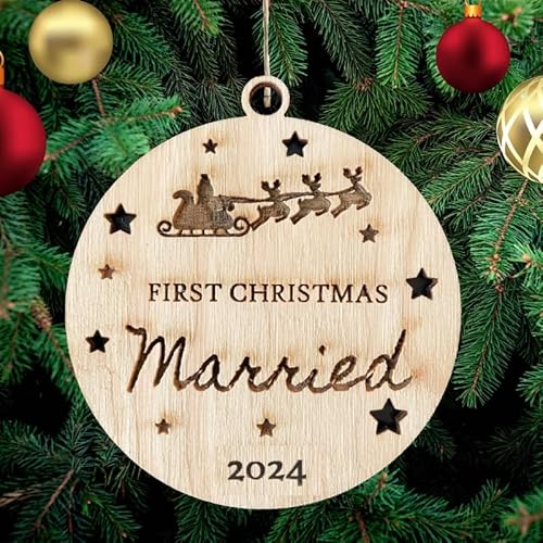 Unser Erstes Weihnachtenals Verheiratet - Christbaumschmuck Weihnachtsdeko aus Holz Weihnachtsbaum Deko Weihnachtsdekoration Ornament Weihnachtsbaumschmuck Holz von Pet-Jos