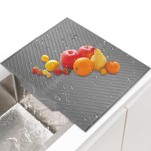 Abtropfmatte Aus Silikon, 31.5 x 42.5 cm Hellgrau Silikon Abtropfmatte mit Ablaufauslass, Zusammenklappbare, Rutschfest, Faltbare Geschirrmatte Geschirr SpüLe für Küchentheke, Schubladeneinlage von PetGlimmer