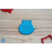 Niedlicher Verschlafener Fuchs | Tier, Wald Cookie Cutter Und Embosser, Kuchen Fondant Dekoriert von Petitcraft
