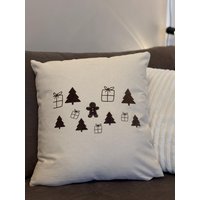 Kissenbezug Weihnachten Christmas 40x40 cm - Handgemacht, Fairtrade, Lebkuchen & Tannen Kissenbezug Weihnachten Christmas 40x40 cm - Handgemacht, Fairtrade, Lebkuchen & Tannen von PetitePhrase