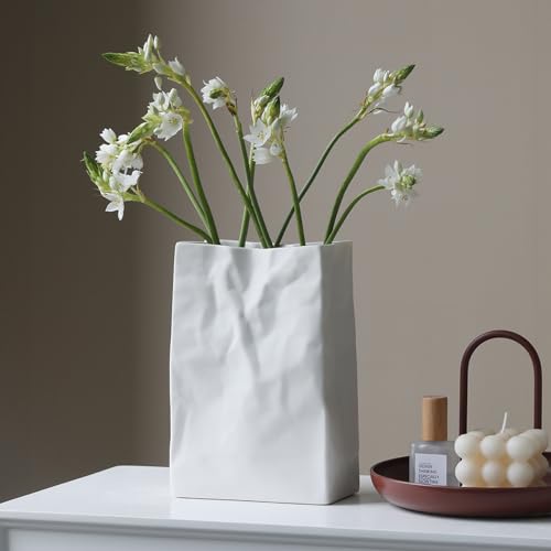 Pevfeciy Keramik vase Tulpenvase Moderne deko Kunst vase weiß matt Paper Bag Blumenvase Ins Style Blumenvase für Home Office Dekor,Großkalibrige 20cm Hoch von Pevfeciy