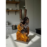 Handgefertigter Messerblock Aus Olivenholz Mit Metallplatte | 2 Messer Unikat Küchenmesserhalter Messerhalter Modern Rustikal Handgefertigter Messerblock Aus Olivenholz Mit Metallplatte | 2 Messer Unikat Küchenmesserhalter Messerhalter Modern Rustikal von PfalzHolz