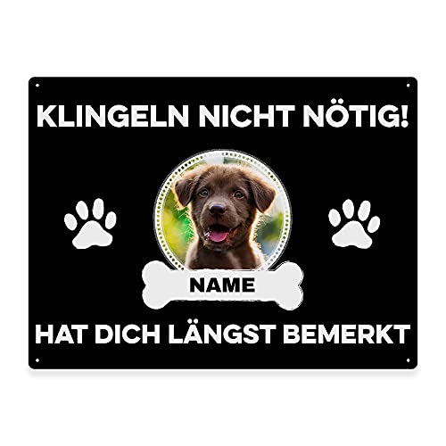 Hunde Schild personalisiert - Klingeln nicht nötig - Metallschild mit Foto und Name für außen, wetterfestes Türschild für Hundebesitzer - DIN A5-21 x 15 cm, ein Tier, schwarz von PfotenSchild