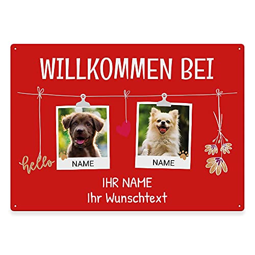 Hunde Schild personalisiert - Willkommen bei - Metallschild mit Foto und Name für außen, wetterfestes Türschild für Hundebesitzer - ca. DIN A4-28 x 20 cm, zwei Tiere, rot von PfotenSchild