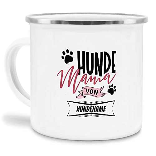 Emaille-Tasse mit Spruch - Hundemama - Mit Hundename personalisieren - Geschenkidee für Hundebesitzer und Hundeliebhaber, Rand Silber - 300 ml von PfotenSchild