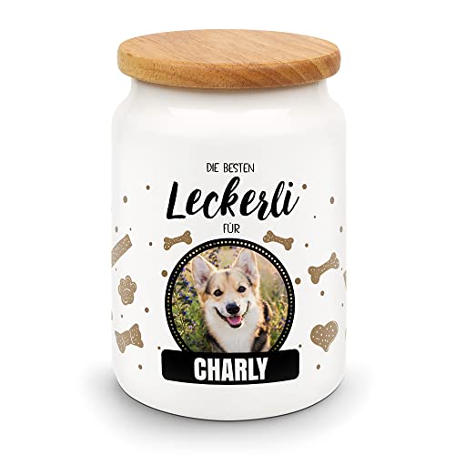 PfotenSchild Große Leckerlidose selbst gestalten - personalisiert mit eigenem Hunde- oder Katzen-Foto und Namen - Aufbewahrungsdose für Snacks - tolle Geschenkidee für Tierliebhaber PfotenSchild Große Leckerlidose selbst gestalten - personalisiert mit eigenem Hunde- oder Katzen-Foto und Namen - Aufbewahrungsdose für Snacks - tolle Geschenkidee für Tierliebhaber von PfotenSchild