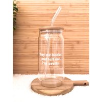 Trinkglas Mit Glasstrohhalm | „Buy Me Books & Tell I'm Pretty" To-Go Becher Booklover Bookaholic Bookworm Cozy Reading von PfotenundToertchen