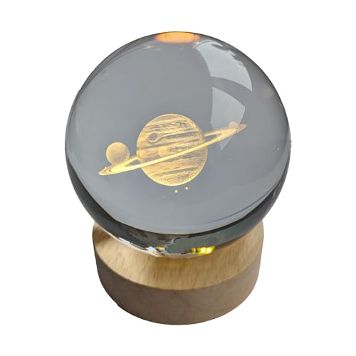 Pfronten Schmuck Hologramm Glaskugel (ca. 8 cm) Planetenring inkl. Holz LED-Untersetzer (ca. 7 cm) 3D Kristallkugel Nachtlicht Stimmungslicht Lampe von Pfrontenschmuck