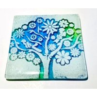 Handgefertigter Untersetzer/Fliesenbaum Des Lebens - Aqua & Grün Hergestellt Aus Recycelten Materialien Zu Verschmolzenen Glasgeschenken von PhaedraGlassGifts