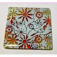 Handgefertigter Untersetzer Oder Fliesenvögel Und Blumen - Rot & Gelb Hergestellt Aus Recycelten Materialien Zu Verschmolzenen Glasgeschenken Handgefertigter Untersetzer Oder Fliesenvögel Und Blumen - Rot & Gelb Hergestellt Aus Recycelten Materialien Zu Verschmolzenen Glasgeschenken von PhaedraGlassGifts