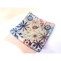 Handgemachte Schale Verschmolzene Glasvögel Und Blumen - Kobaltblau & Rubin Hergestellt Aus Recycelten Materialien von PhaedraGlassGifts