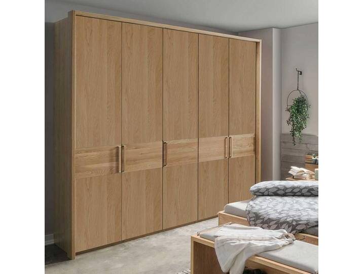 Großer Kleiderschrank aus Eiche teilmassiv 5 Türen von Pharao24.de