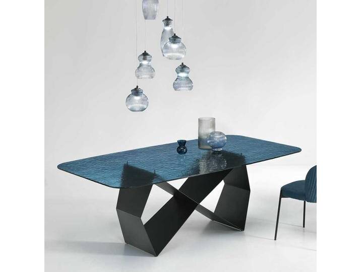 Moderner Design Esstisch mit Glasplatte Wangen Gestell Moderner Design Esstisch mit Glasplatte Wangen Gestell von Pharao24.de