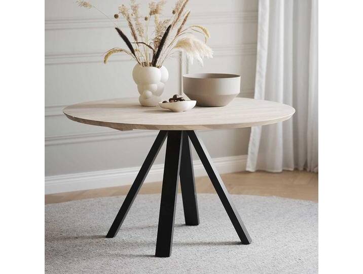 Moderner Esstisch in Holz White Wash und Schwarz 130 cm breit von Pharao24.de