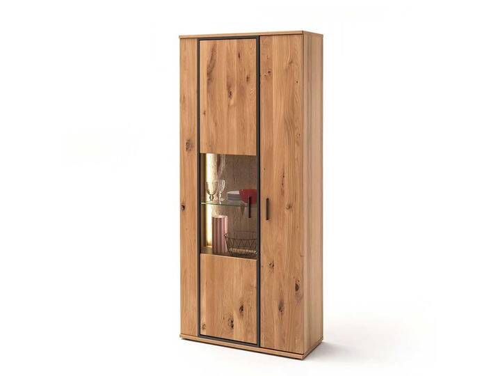 Wohnzimmer Vitrine mit Asteiche furniert 165 cm breit von Pharao24.de