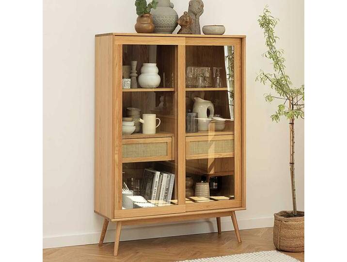 Wohnzimmervitrinenschrank im Skandi Design Eichefarben Wohnzimmervitrinenschrank im Skandi Design Eichefarben von Pharao24.de