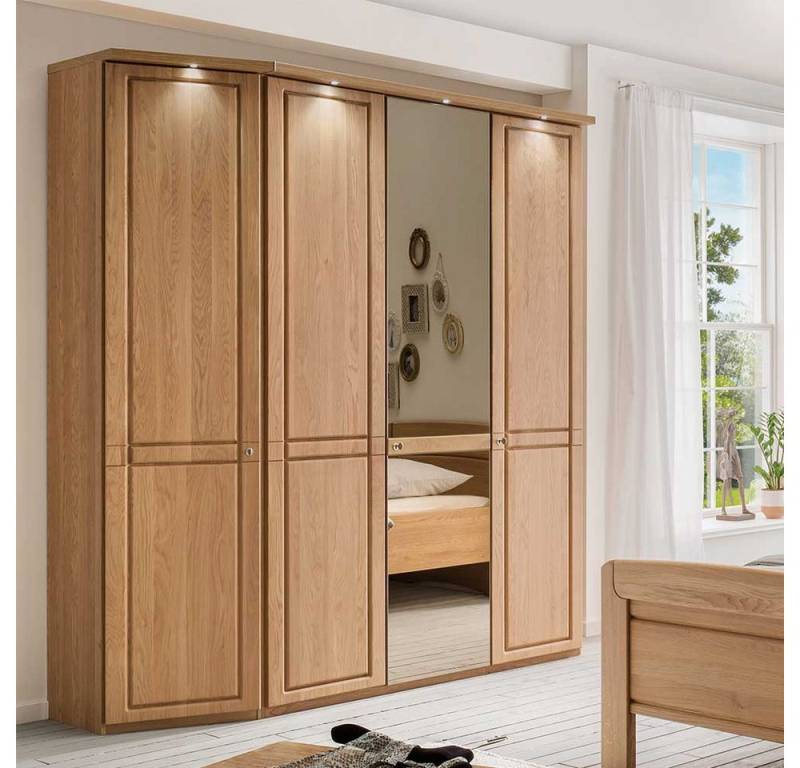 Pharao24 Kleiderschrank Arcelona aus Massivholz, mit LED Beleuchtung von Pharao24