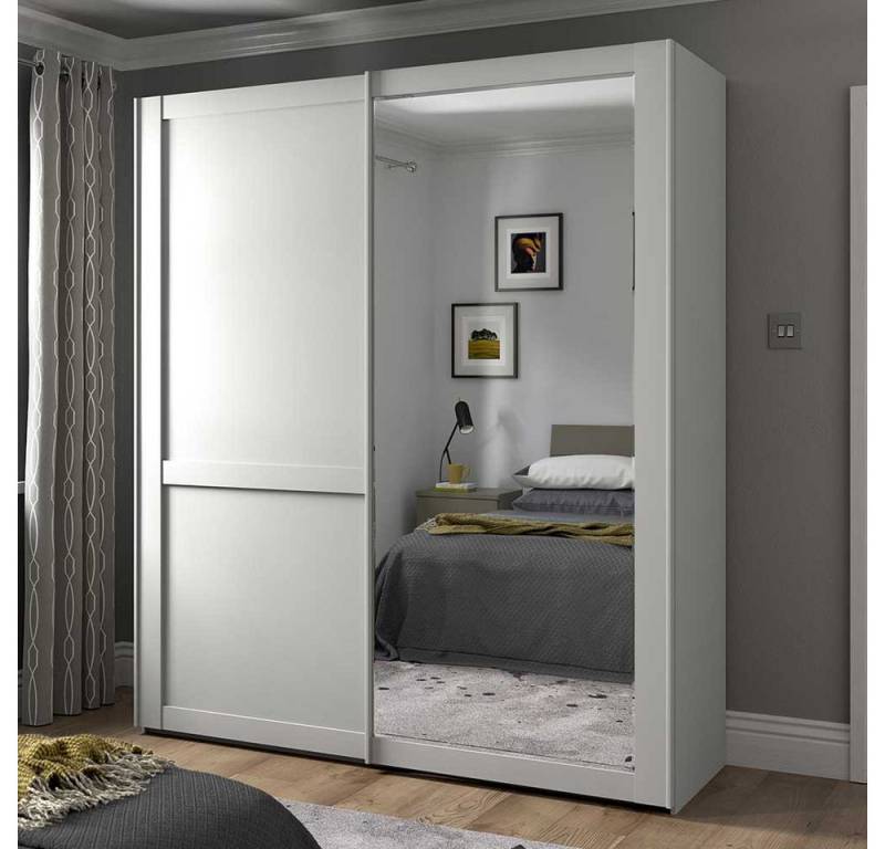 Pharao24 Kleiderschrank Tujano von Pharao24