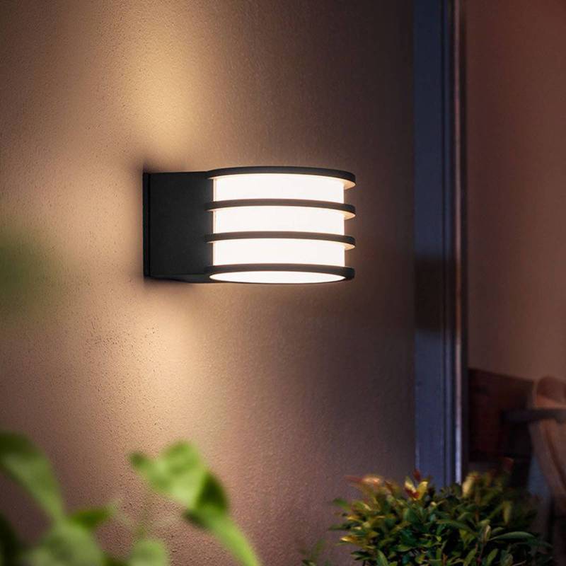 Philips Hue White Lucca Außenwandlampe steuerbar von Philips Hue