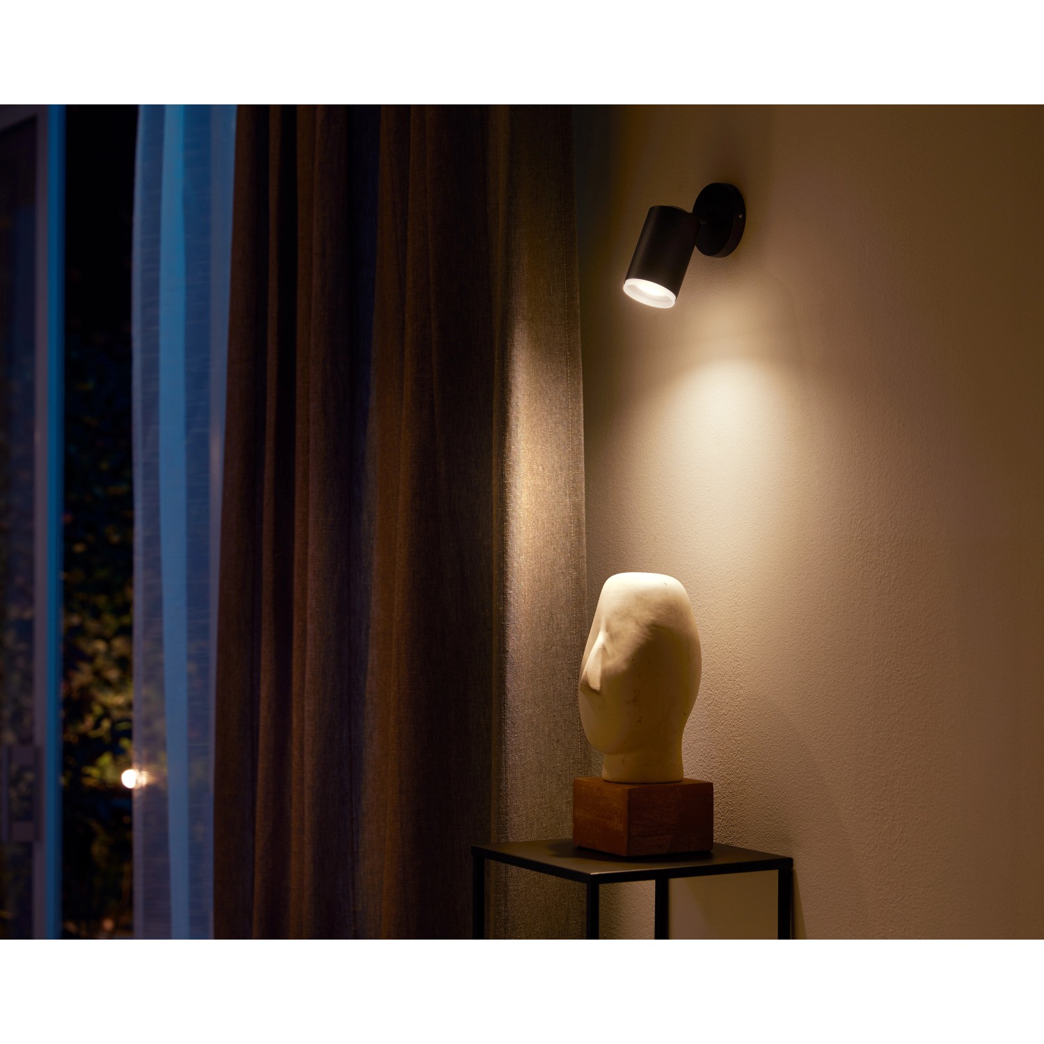 Philips Hue LED-Spot 1er Fugato White & Color Ambiance Schwarz von Philips Hue