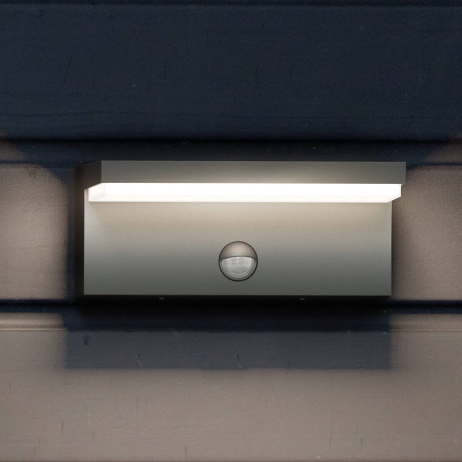 Philips LED-Außenwandlampe Bustan Sensor 2.700 K von Philips