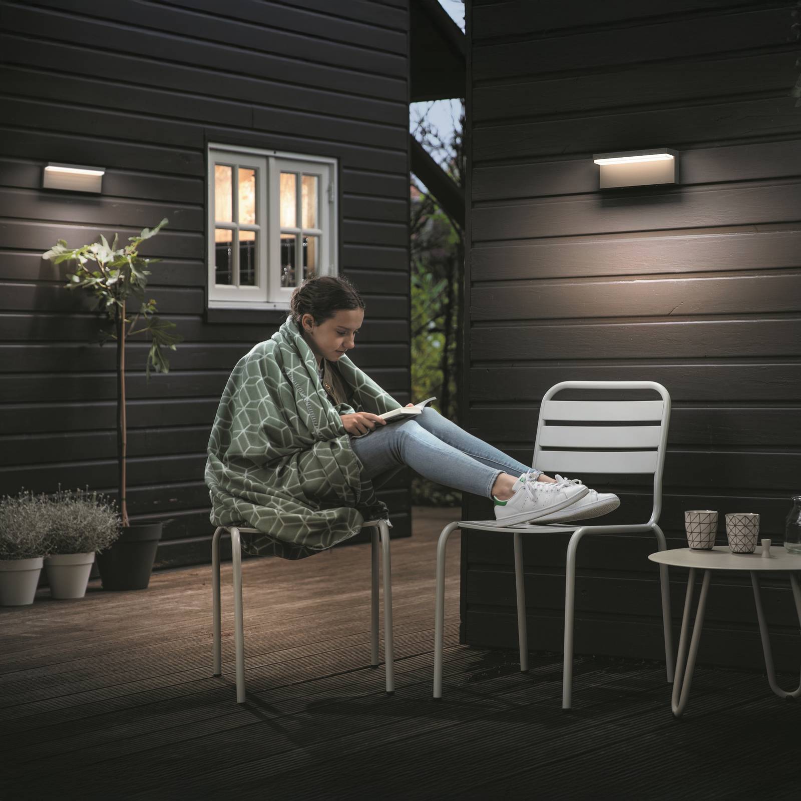Philips LED-Außenwandleuchte Bustan 2er-Pack, 2.700K Philips LED-Außenwandleuchte Bustan 2er-Pack, 2.700K von Philips