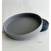 Flacher Silikon Futternapf Katze - Bpa-Frei, Gegen Schnurrhaarstress, Spülmaschinenfest & Rutschfest Phinias Modernes Katzennapf Design Flacher Silikon Futternapf Katze - Bpa-Frei, Gegen Schnurrhaarstress, Spülmaschinenfest & Rutschfest Phinias Modernes Katzennapf Design von PhiniasPlace
