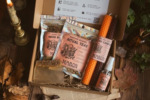Magical Mabon Eventbox mit Altarkerzen, Seife, Kerzendressing-Set, Salböl und Feier-Anleitungen Magical Mabon Eventbox mit Altarkerzen, Seife, Kerzendressing-Set, Salböl und Feier-Anleitungen von Phoenix Candle Company