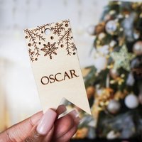 Personalisierter Weihnachtsgeschenkanhänger Aus Holz, Wiederverwendbar, Weihnachtsgeschenkanhänger von PhoenixCove