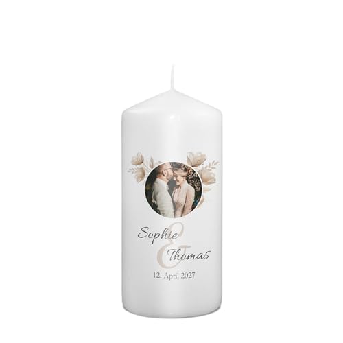 PhotoFancy® - Personalisierte Hochzeitskerze - Fotokerze mit eigenem Foto/Text bedrucken lassen - Kerze mit Hochzeits-Design: Romantischer Glanz - 15 cm Höhe von PhotoFancy