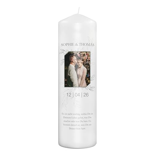 PhotoFancy® - Personalisierte Hochzeitskerze - Fotokerze mit eigenem Foto/Text bedrucken lassen - Kerze mit Hochzeits-Design: Verzauberte Liebe - 29 cm Höhe von PhotoFancy