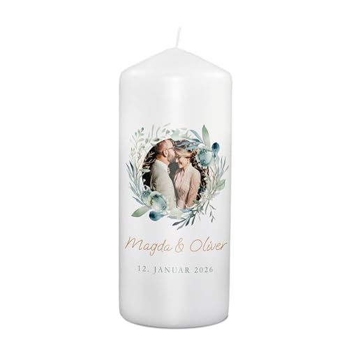 PhotoFancy® - Personalisierte Hochzeitskerze - Fotokerze mit eigenem Foto/Text bedrucken lassen - Kerze mit Hochzeits-Design: Zeitlose Zweisamkeit - 19 cm Höhe von PhotoFancy