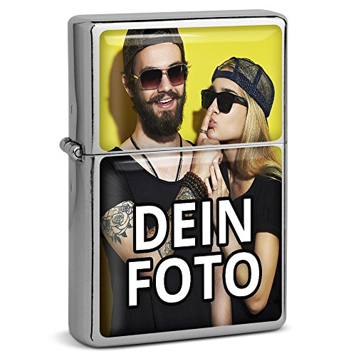 PhotoFancy® - Sturmfeuerzeug Set mit eigenem Foto Bedrucken Lassen - Benzinfeuerzeug mit Doming-Druck inkl. Metall-Geschenkdose von PhotoFancy