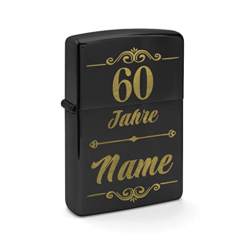 PhotoFancy - Zippo mit Gravur selbst gestalten - Personalisiertes Zippo mit eigenem Wunschtext oder Namen gravieren (Schwarz/Messing) - Motiv: Jubiläum von PhotoFancy