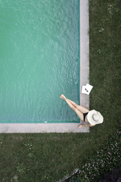 Photocircle Poster / Leinwandbild - Summer at the Pool von Photocircle